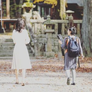 山口の結婚相談所幸せ婚活教室プロフィール写真撮影の様子